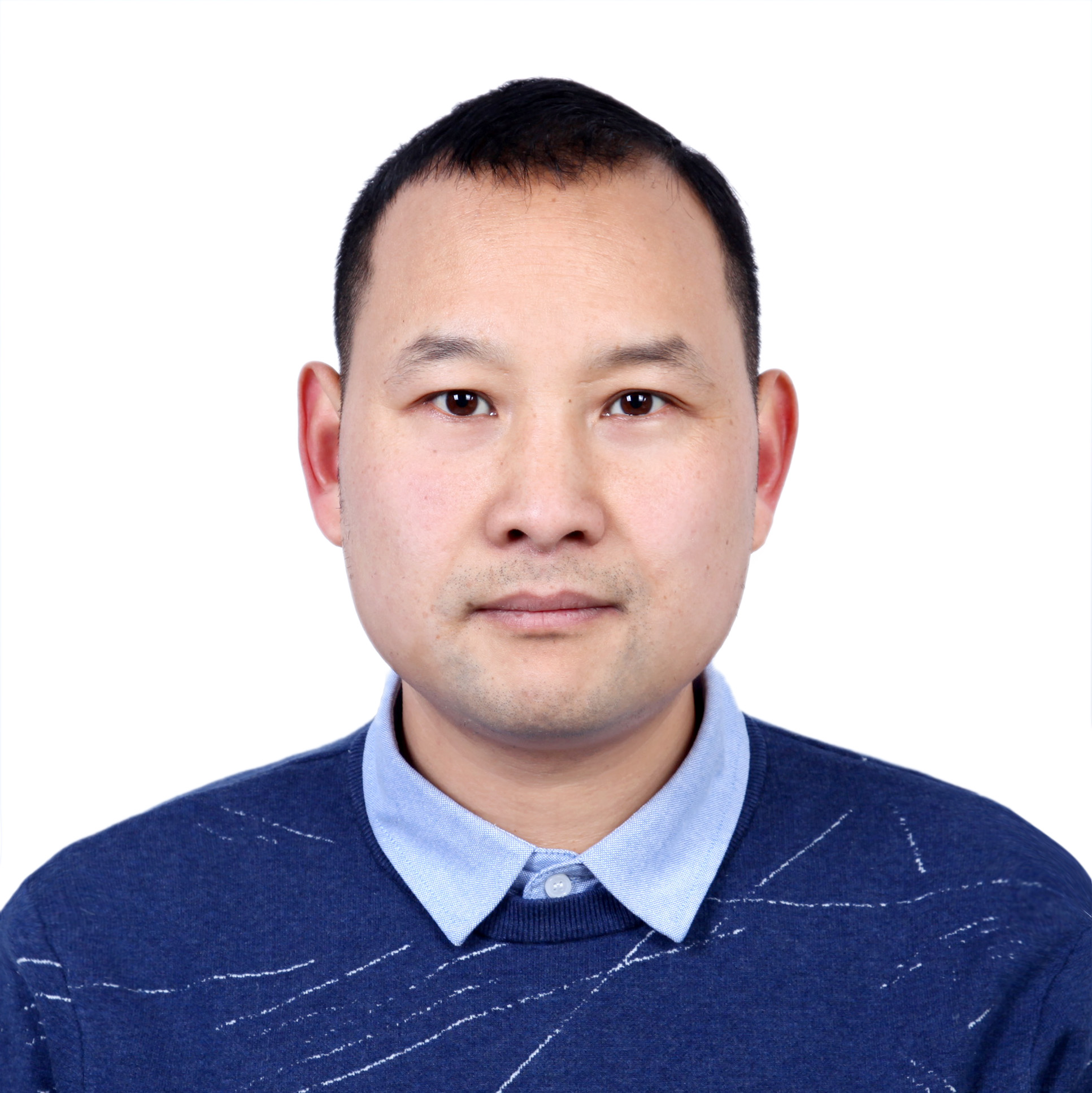李广伟